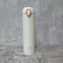 Load image into Gallery viewer, Modern Insulated Bottle | 316 Stainless Steel 500ml | Built-in removable 304 tea filer | With safety opening lock | Corporate gift | Gift customization
