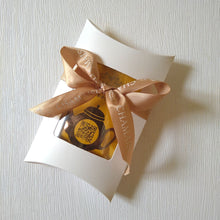 Load image into Gallery viewer, Modern Style - Tea Bag Gfitbox | Customized Gift | Wedding Gift | Farewell