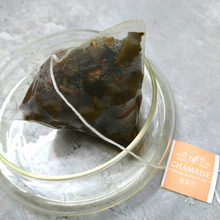 將圖片載入圖庫檢視器 立體三角原葉茶包 | 四季烏龍茶 | 台灣茶 | 香茶仕 | Pyramid Whole Leaf Tea Bag | Four Seasons Oolong | Taiwan Tea | CHAMAISE