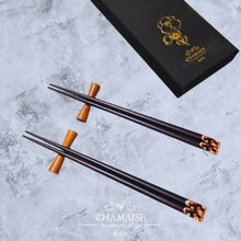 將圖片載入圖庫檢視器 【CHAMAISE 尋茶伴侶】紅檀花漾木質餐具禮盒 — 以歲月之木致敬品茗時光
