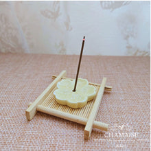 Load image into Gallery viewer, Japanese Incense Stick - Herbal Medicinal Incense | Itchy skin | Insomnia
